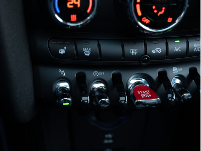 MINI MINI COOPER S JCW TRIM UNTOLD 178ch bva