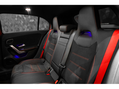 Mercedes-Benz A 35 AMG 4 MATIC