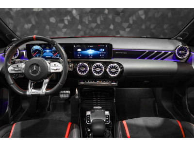 Mercedes-Benz A 35 AMG 4 MATIC