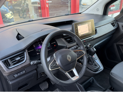 Renault Kangoo 1.3 TCe 130 EDC TECHNO AHK CAMERA LED NAVI 5 SITZE 1 HAND