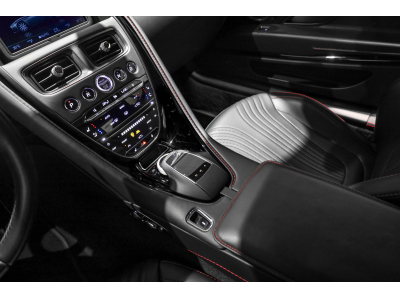 Aston Martin DB11 5.2 V12 TWIN TURBO