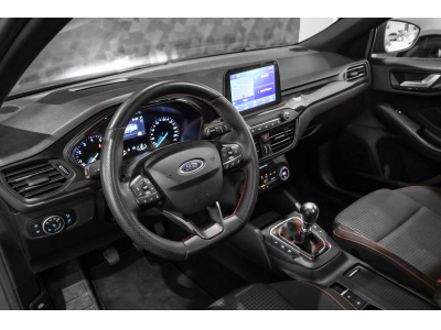 Ford Focus ST LINE ECOBOOST HYBRIDE