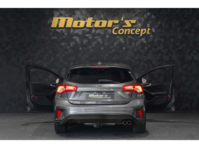 Ford Focus ST LINE ECOBOOST HYBRIDE