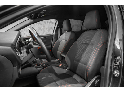 Ford Focus ST LINE ECOBOOST HYBRIDE