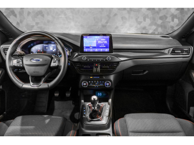 Ford Focus ST LINE ECOBOOST HYBRIDE