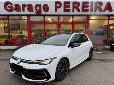 Volkswagen Golf R FACELIFT 2.0 TSI 333 4MOTION AKRAPOVIC HEAD UP HARMAN KARDON PANO NAVI