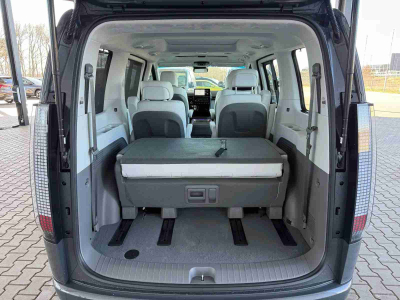 Hyundai Staria 1.6 T-GDI HEV 225 Luxury