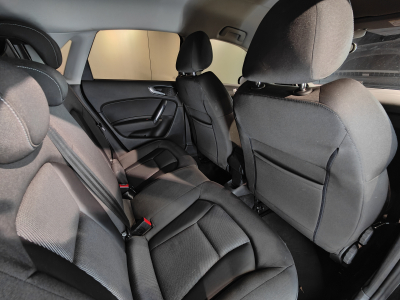 Audi A1 1.6 TDI GPS CLIMATISATION BLUETOOTH XENON SIEGES SPORT