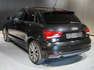 Audi A1 1.6 TDI GPS CLIMATISATION BLUETOOTH XENON SIEGES SPORT