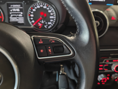 Audi A1 1.6 TDI GPS CLIMATISATION BLUETOOTH XENON SIEGES SPORT