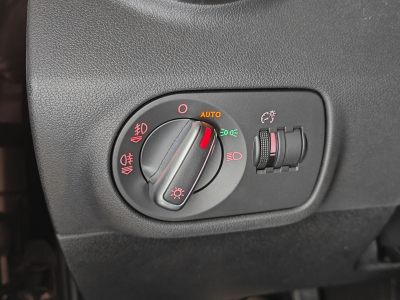 Audi A1 1.6 TDI GPS CLIMATISATION BLUETOOTH XENON SIEGES SPORT