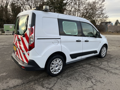 Ford Transit Connect Transit Connect 1.5Tdci 100cv - Eclairage d'intervention