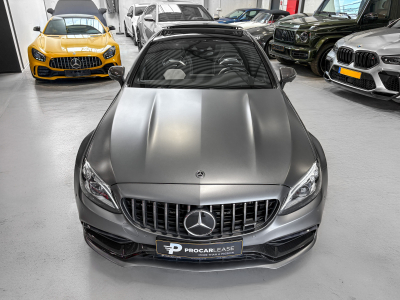 Mercedes-Benz C 63 AMG PANO//CARBON/360°/Francais (Malus Payé)