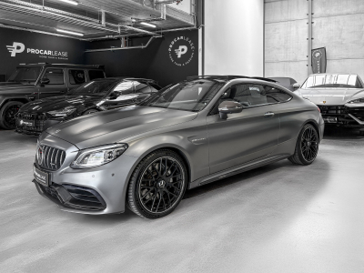 Mercedes-Benz C 63 AMG PANO//CARBON/360°/Francais (Malus Payé)