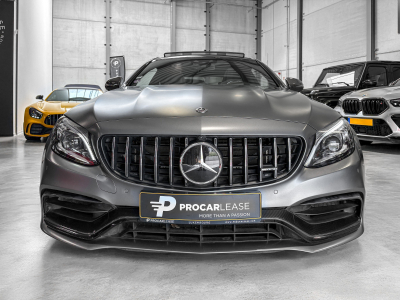 Mercedes-Benz C 63 AMG PANO//CARBON/360°/Francais (Malus Payé)