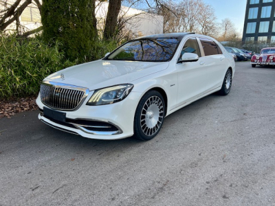 Maybach S560 Limousine 4Matic-PANO/BURMESTER/MASSAGE/DVD/Voll