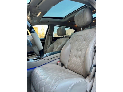 Maybach S560 Limousine 4Matic-PANO/BURMESTER/MASSAGE/DVD/Voll