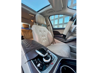 Maybach S560 Limousine 4Matic-PANO/BURMESTER/MASSAGE/DVD/Voll