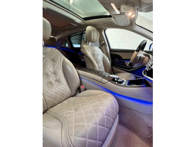 Maybach S560 Limousine 4Matic-PANO/BURMESTER/MASSAGE/DVD/Voll