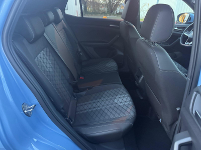Volkswagen T-Cross VOLKSWAGEN T-CROSS R-LINE 1,5TSI KAMERA LED AUTOMATIK  DIGITIAL COCKPIT