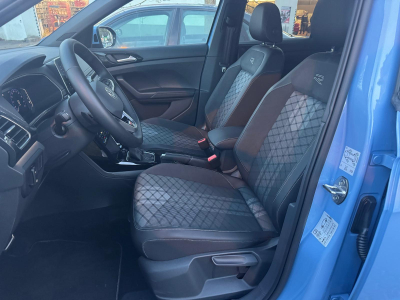 Volkswagen T-Cross VOLKSWAGEN T-CROSS R-LINE 1,5TSI KAMERA LED AUTOMATIK  DIGITIAL COCKPIT