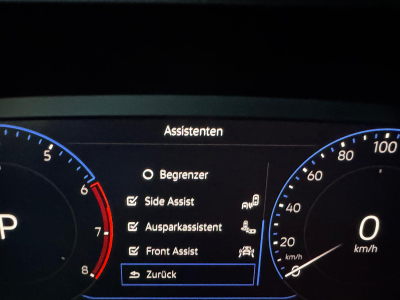 Volkswagen T-Cross VOLKSWAGEN T-CROSS R-LINE 1,5TSI KAMERA LED AUTOMATIK  DIGITIAL COCKPIT