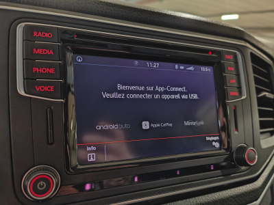 Volkswagen Amarok 3.0 TDI V6 4MOTION CUIR SIEGES CHAUFFANTS GPS ROLL COVER