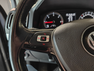 Volkswagen Amarok 3.0 TDI V6 4MOTION CUIR SIEGES CHAUFFANTS GPS ROLL COVER