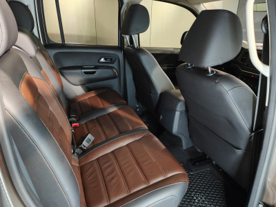 Volkswagen Amarok 3.0 TDI V6 4MOTION CUIR SIEGES CHAUFFANTS GPS ROLL COVER