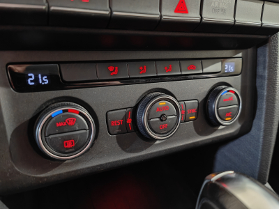 Volkswagen Amarok 3.0 TDI V6 4MOTION CUIR SIEGES CHAUFFANTS GPS ROLL COVER