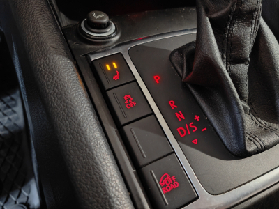 Volkswagen Amarok 3.0 TDI V6 4MOTION CUIR SIEGES CHAUFFANTS GPS ROLL COVER