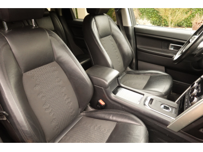 Land-Rover Discovery Sport D150 4WD Automatik 7 places