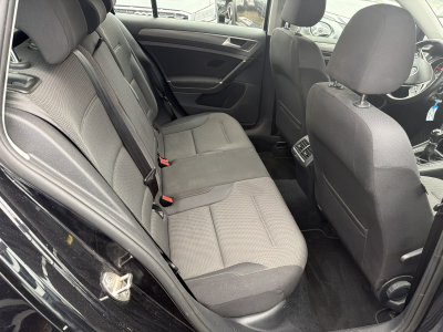 Volkswagen Golf 7 1.6 TDI 115 Variant Confort Bluemotion