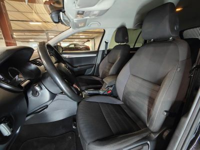 Skoda Octavia 1.6 TDi DSG CARPLAY GPS BLUETOOTH RADAR AV/ARR