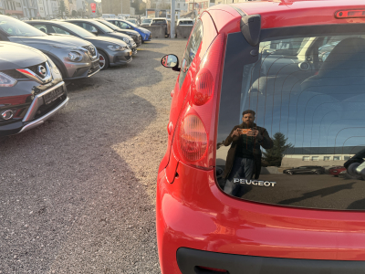 Peugeot 107 1.0 70
