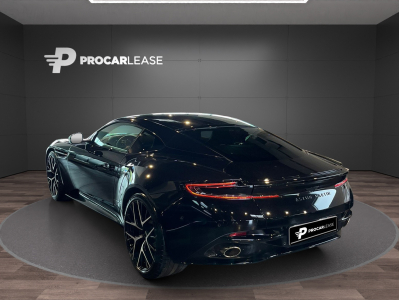 Aston Martin DB12 COUPE/V8/BLACK ON BLACK/ B&W/360°/SEAT VENT/