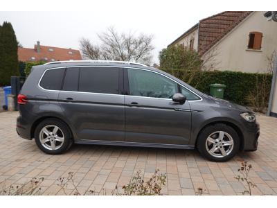 Volkswagen Touran 2.0 TDI HIGHLINE 150 DSG R-LINE