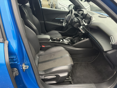 Peugeot 2008 GT-LINE 1.2 AUTO 130CV