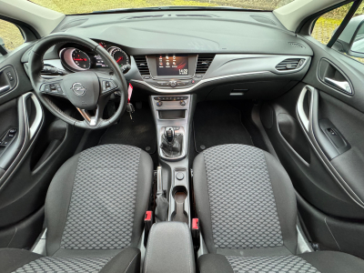Opel Astra 1.2 T 131 Sports Tourer