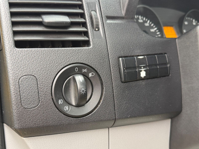 Mercedes-Benz Sprinter II 519 / Schiebeladeflache/