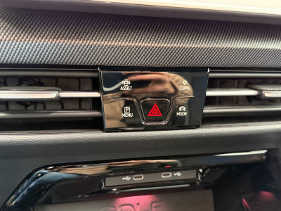 Volkswagen Golf VIII Lim. 2.0 TSI 245 kW 4Motion R