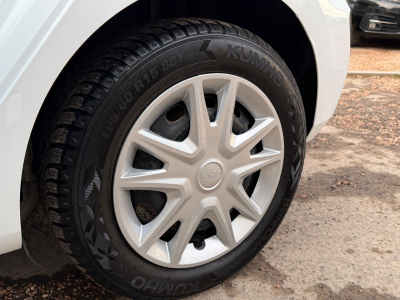 Ford Fiesta 101 PS / 5x TÜRER /