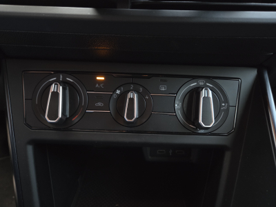 Volkswagen Polo 1.0 TRENDLINE 80CV