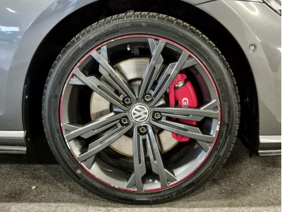 Volkswagen Golf GTI 2.0 TSI 245 PERFORMANCE DSG PANO CUIR NAVI DYNAUDIO