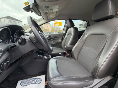 Ford EcoSport Titanium 140 PS