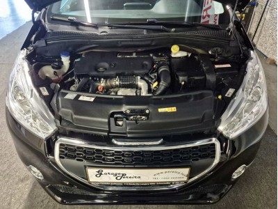 Peugeot 208 1.6 HDI 92 STYLE 1 HAND