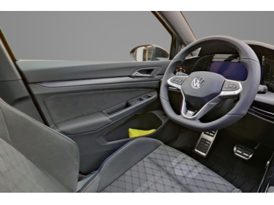 Volkswagen Golf 1.5 eTSI mHEV 150 DSG R-Line