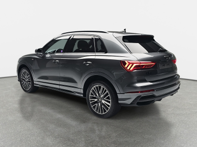Audi Q3 35 TFSI S-Tronic 150  S-Line