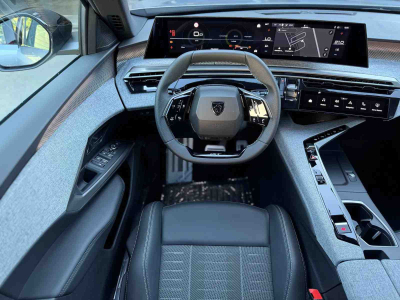 Peugeot 3008 1.2 Hybrid 145 E-DSC6 GT