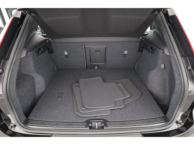 Volvo XC40 B3 Mild-Hybrid 163